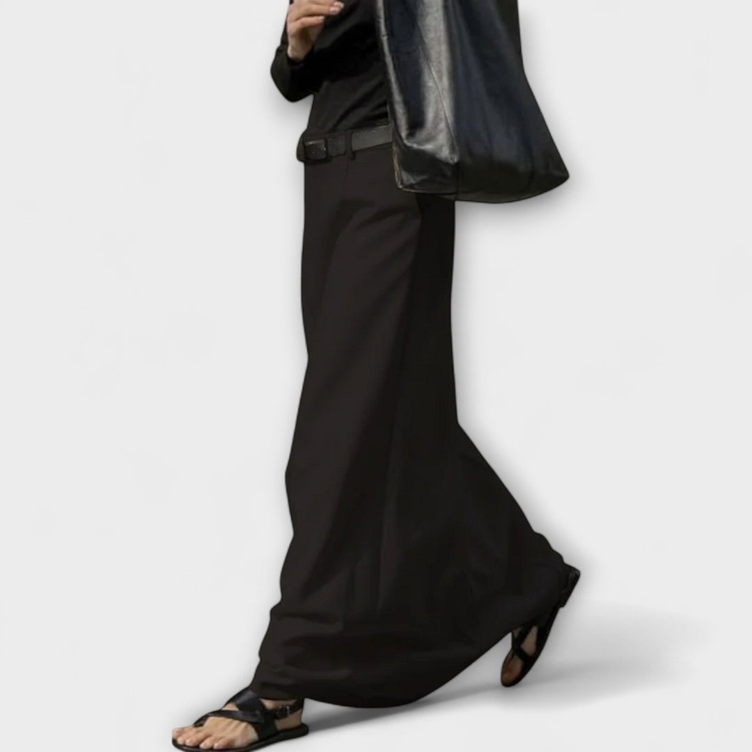 Emma - Saia em linha H com estilo urbano contemporâneo