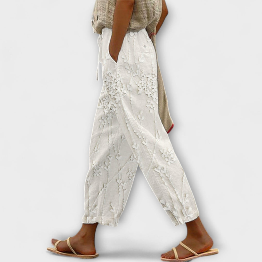 Zoey - Calça Estampada com Padrão de Folhas de Vinho