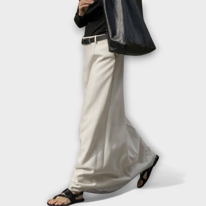 Emma - Saia em linha H com estilo urbano contemporâneo