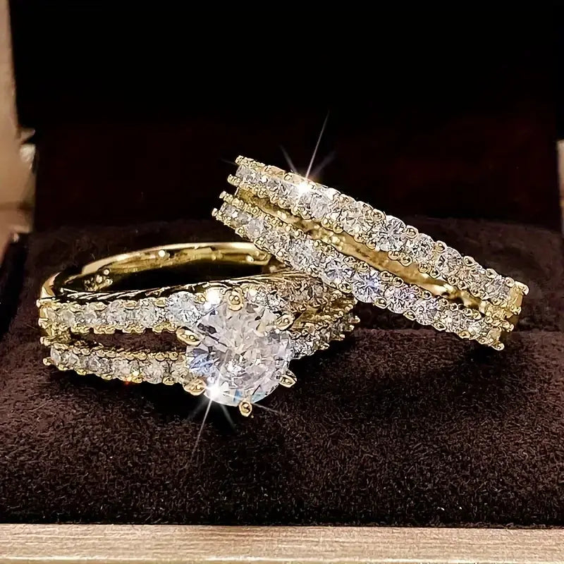 Conjunto de Anéis Elegante Radiante Eterno em Ouro