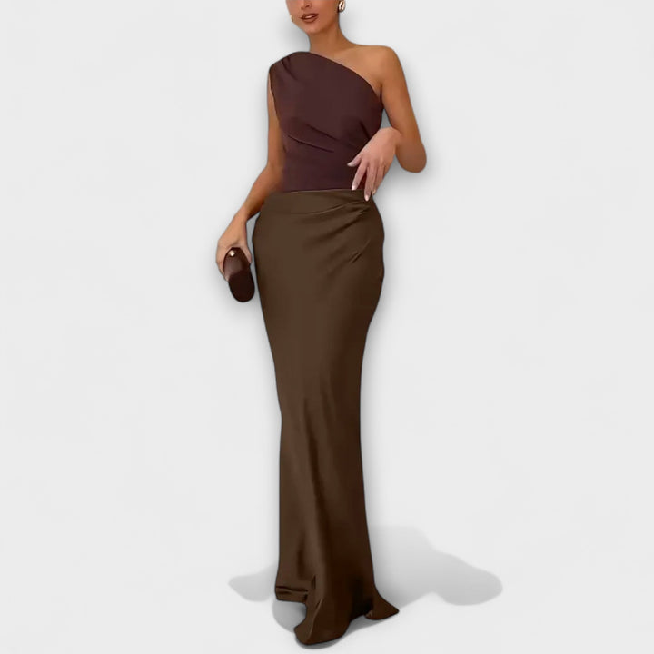 Elegante Vestido Maxi de Um Ombro com Pregas
