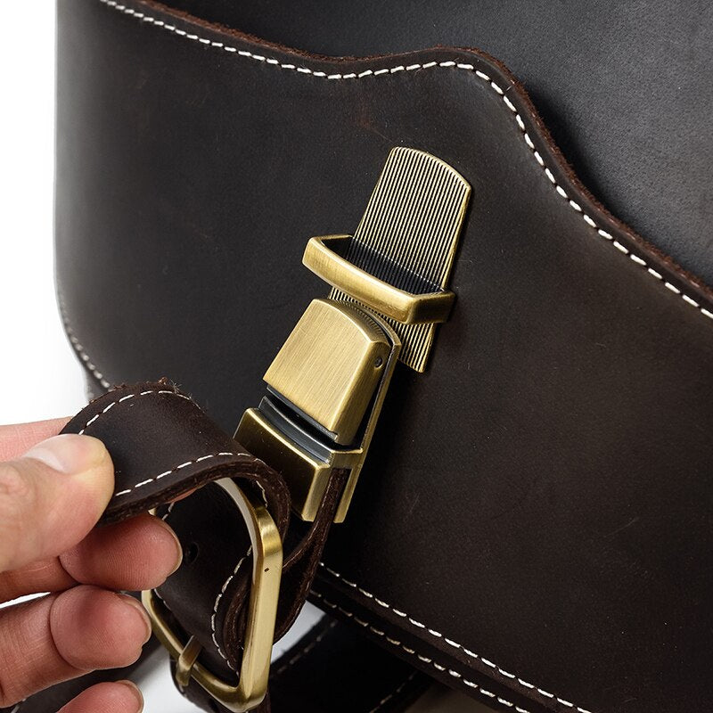 Mochila de Couro Estilo Besouro para Mulheres