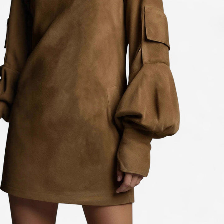 Tania™ Roupão Mini com Gola Alta