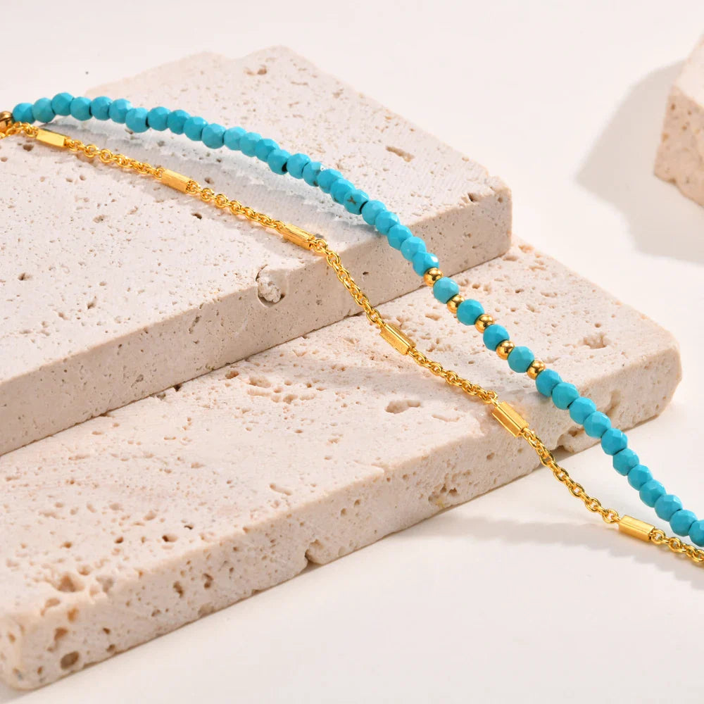 Pulseira de Turquesa com Dupla Corrente em Ouro Atemporal
