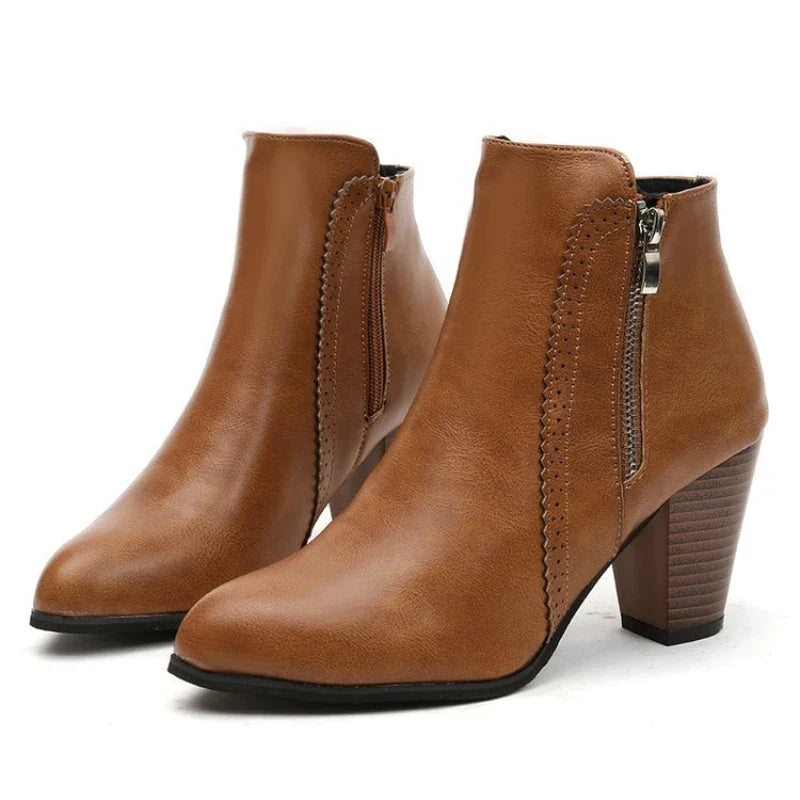 Callista Botas Zip