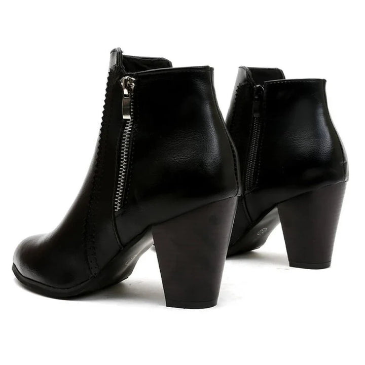 Callista Botas Zip