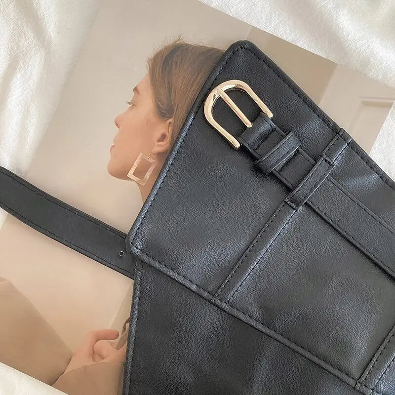 Cintos largos com fivela clássica