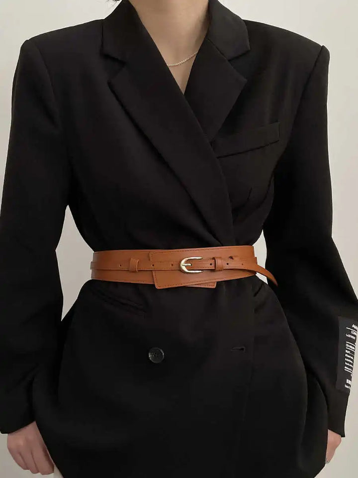 Cinto largo decorativo luxuoso