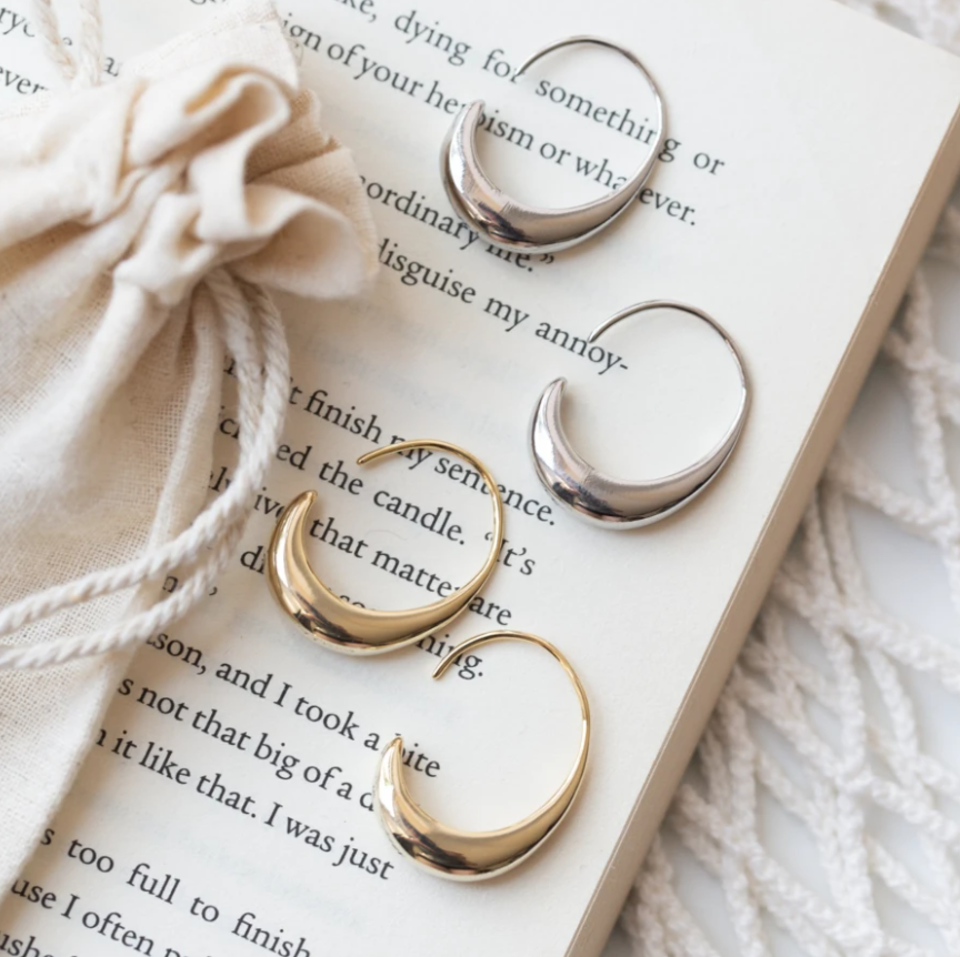 Brincos de luxo em ouro e prata