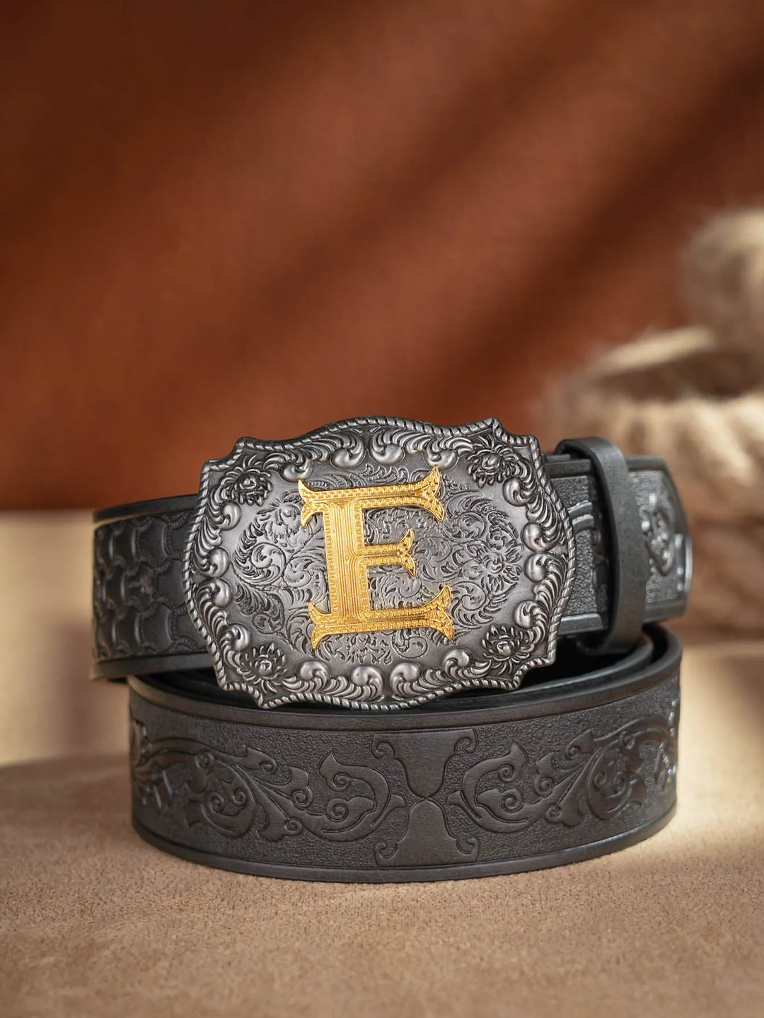 Cinto de couro Honor Lasso com inicial personalizado