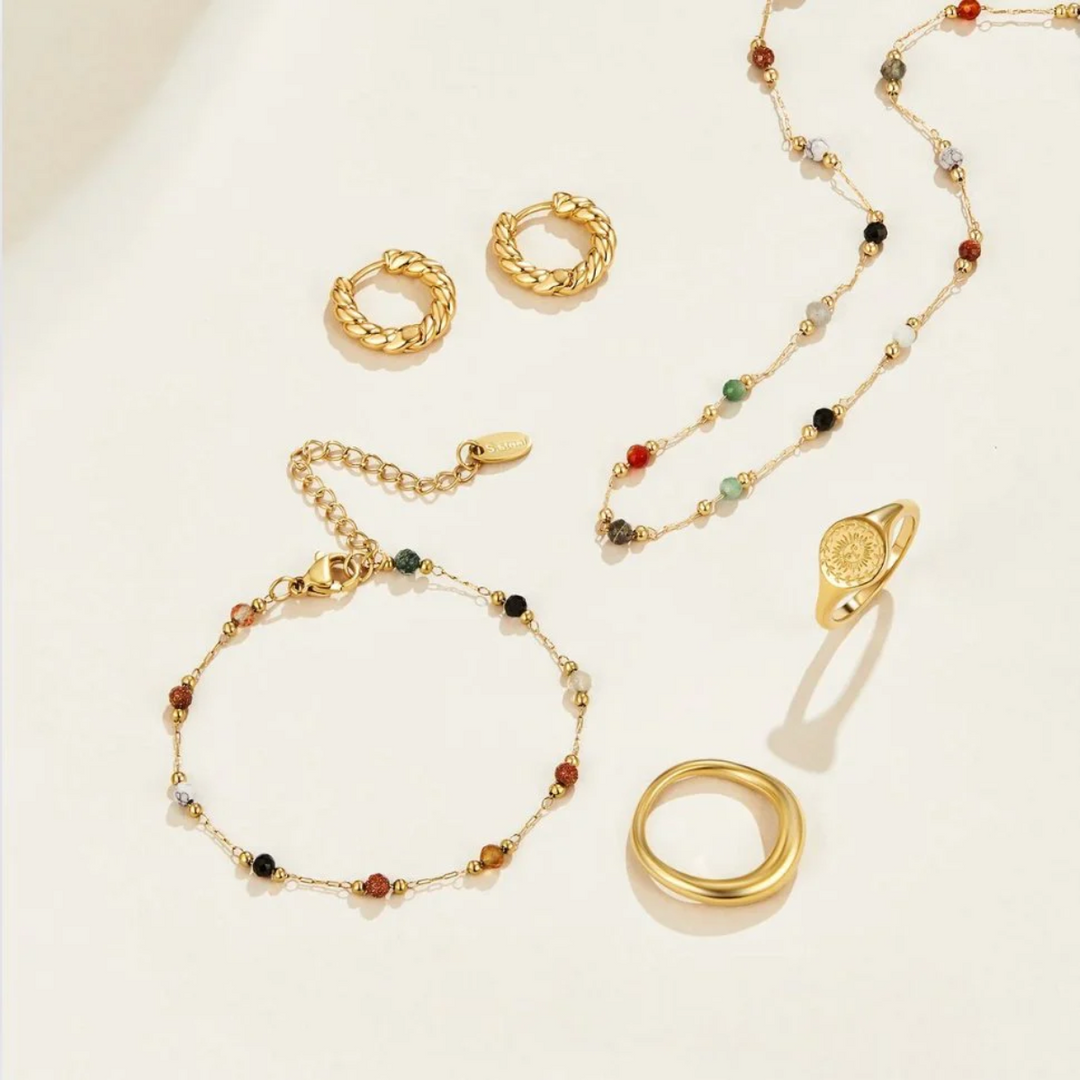 COLAR DE PEDRAS COM CONTAS LULU