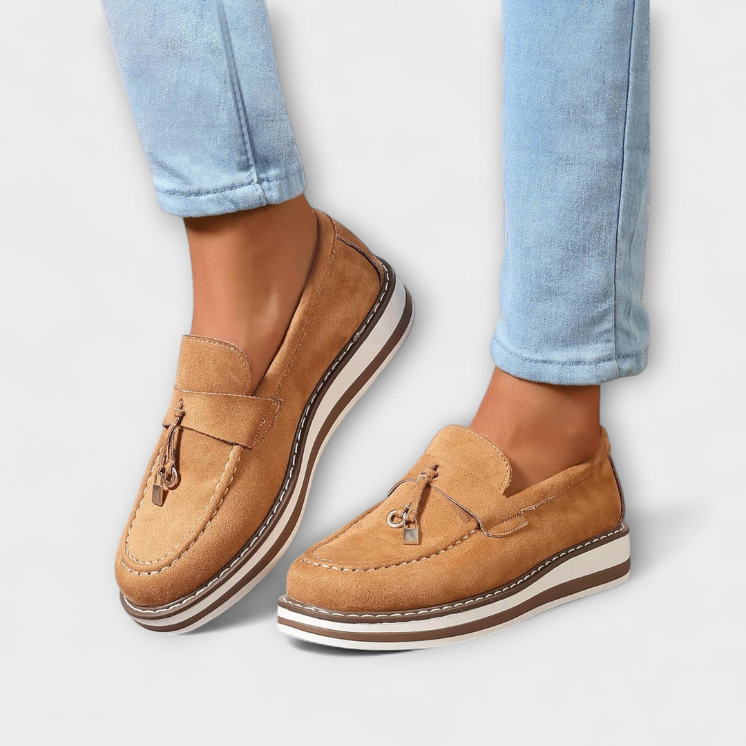 Halo – Sapatos casuais slip-on com bicos arredondados